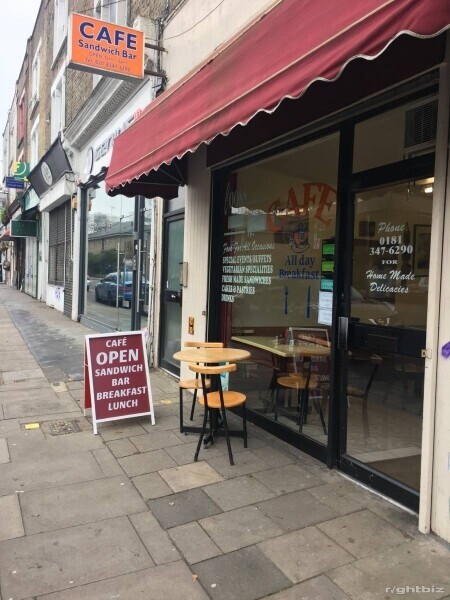 Coffee Shop and Sandwich Bar for Sale in Highgate, London Photo 4
