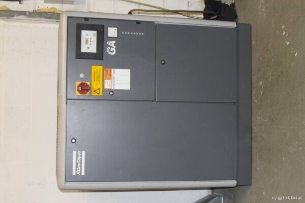 Powder Coating Shot Blasting Business Near Doncaster Town Center Trading for 6 Years Many Customers Photo 4