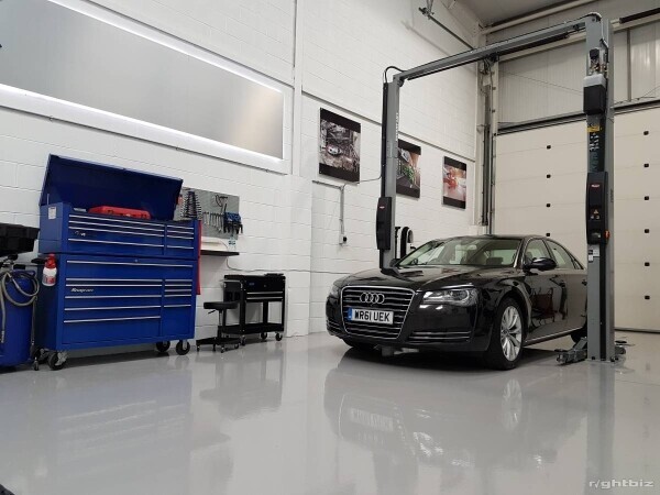 Prestigious Automotive Garage Business For Sale Photo 3