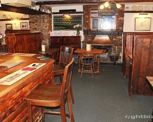 CARMARTHENSHIRE CHARACTER STONE VILLAGE INN Photo 3