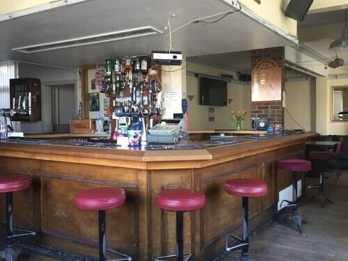 Public House for sale in Widnes Photo 3