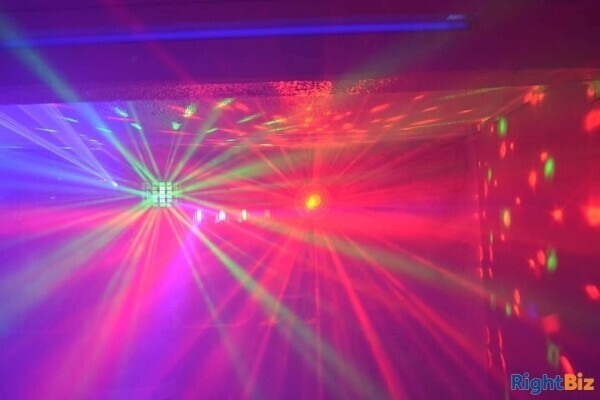 Nightclub, established, late licence, great location, 2 floors, potential growth for cafe Photo 3