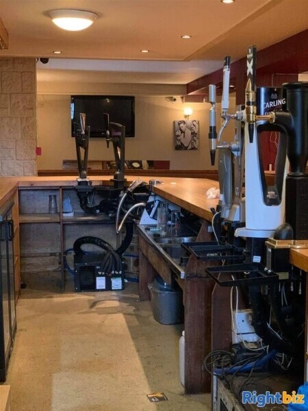Public House - Edinburgh Photo 3