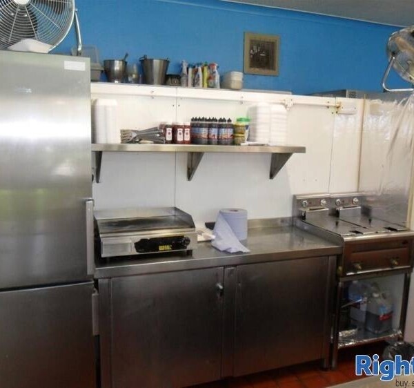Profitable Traditional Fish & Chip Shop - Wiltshire Photo 3