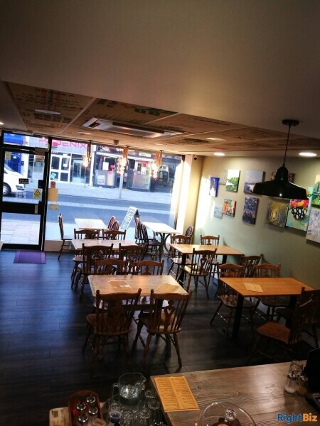 Bakery/Coffee lounge in Prime Location Photo 3