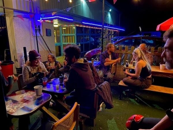VERY POPULAR, WELL ESTABLISHED INDOOR FAMILY ENTERTAINMENT VENUE