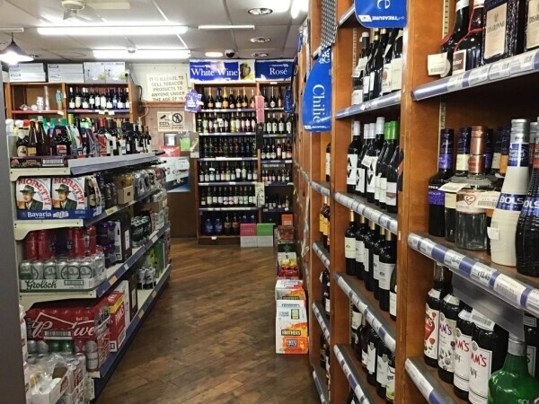 Well Stocked Off Licence with 3 Bedroom Accommodation Photo 3