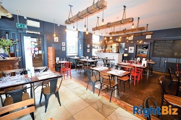 Popular Restaurant/Takeaway with strong turnover, Perth (ref. 1075) Photo 3