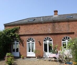 HOLIDAY COTTAGE COMPLEX IN THE HEART OF THE NORFOLK BROADS