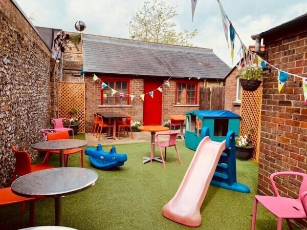 Children's Soft play Cafe on Chesham High Street Photo 1