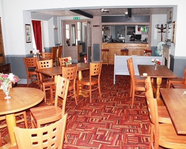BRIDGE INN, BOAT LANE, OFFENHAM, EVESHAM, WORCESTERSHIRE WR11 8QZ Photo 3