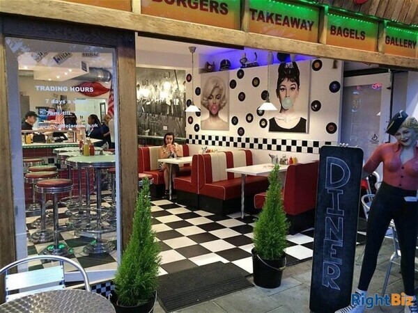 Award Winning American Themed Diner Photo 3