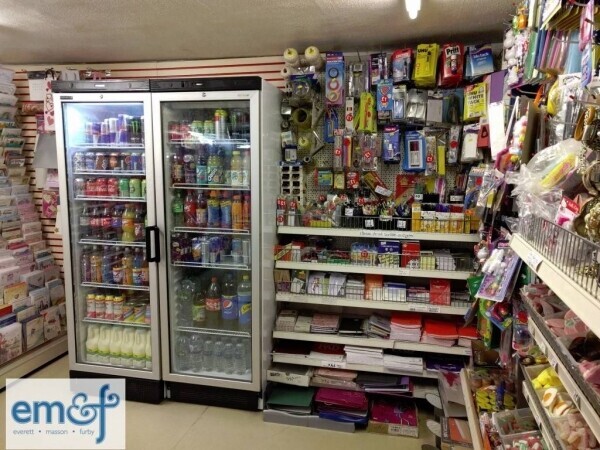 Freehold Newsagents with Accommodation: South Bucks Village Photo 3