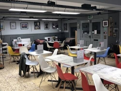 Cafe Bar- Preston Photo 3