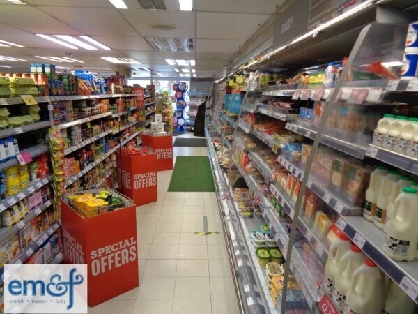 Outstanding Convenience Store in Thriving West Yorkshire Location Photo 3