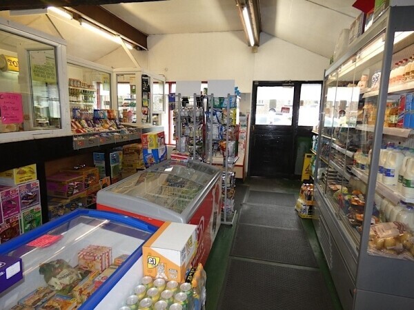 Licensed Convenience Store & Off Licence For Sale Wythenshawe Greater Manchester Photo 3