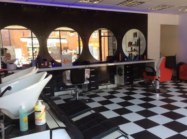Barbershop in Sunderland town Center Photo 3