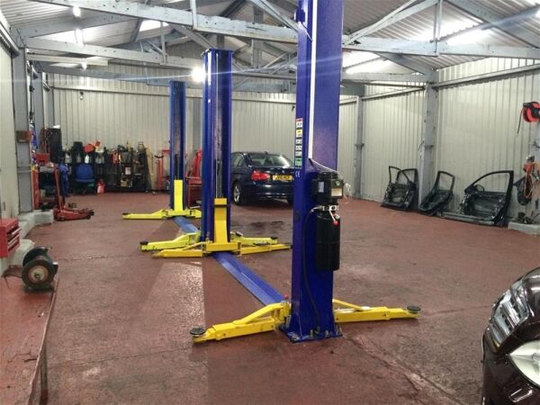 GENERAL AUTO REPAIRS CENTRE IN CARDIFF SUBURB