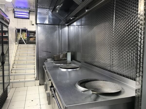 STYLISH MIDDLE EASTERN RESTAURANT WITH TAKEAWAY & DELIVERIES IN BLACKBURN STYLISH MIDDLE EASTERN RESTAURANT WITH TAKEAWAY & DELIVERIES IN BLACKBURN