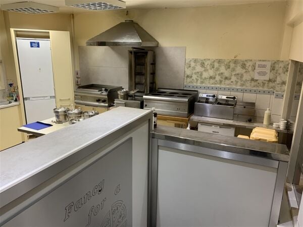 FASTFOOD TAKEAWAY & DELIVERIES IN GRIMETHORPE FASTFOOD TAKEAWAY & DELIVERIES IN GRIMETHORPE