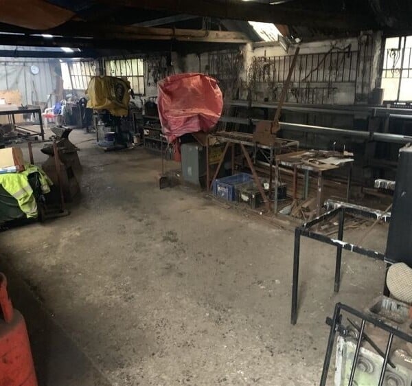 TOWN CENTRE VIRTUALLY FREEHOLD DEVELOPMENT PROPERTY IN YSTRADGYNLAIS