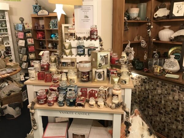 HIGH QUALITY RETAIL GIFTS & CARDS EMPORIUM IN SANDBACH TOWN CENTRE