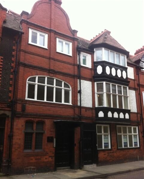 HIGH QUALITY FREEHOLD STUDENT LETTING APARTMENTS IN LIVERPOOL & CHESTER HIGH QUALITY FREEHOLD STUDENT LETTING APARTMENTS IN LIVERPOOL & CHESTER