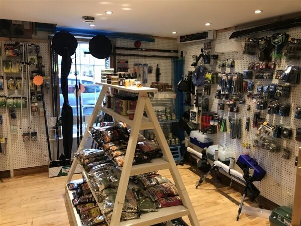RETAIL ANGLING & SHOOTING SUPPLIES IN NEWTOWN/POWYS