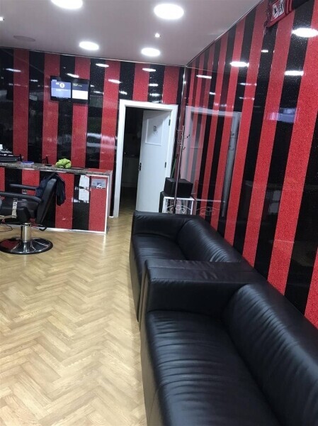 FREEHOLD VILLAGE TURKISH BARBERS SHOP NEAR DUMBARTON Photo 3
