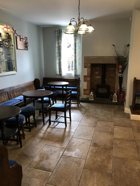 FREEHOLD VILLAGE PUBLIC HOUSE IN NOTTINGHAMSHIRE FREEHOLD VILLAGE PUBLIC HOUSE IN NOTTINGHAMSHIRE