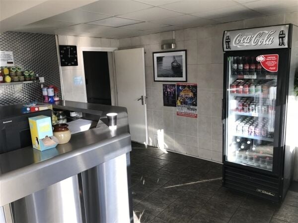 OUTSTANDING FISH BAR & RESTAURANT IN EVESHAM TOWN CENTRE