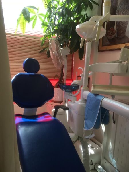 INDEPENDENT DENTAL PROSTHETICS LABORATORY IN EAST LONDON