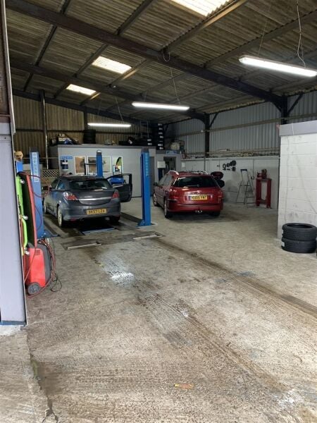 VILLAGE MOT TESTING & REPAIRS CENTRE NEAR MELTON MOWBRAY
