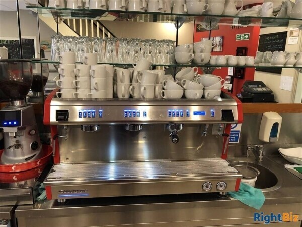 SMART COFFEE SHOP & TAKEAWAY IN KINGSWINFORD TOWN CENTRE Photo 3