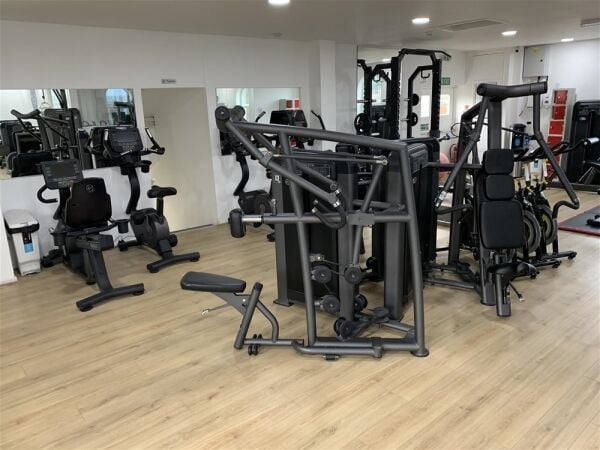 SUPERB HEALTH & FITNESS SPA IN SOUTH WEST WALES