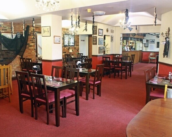 OXFORDSHIRE THAMES VALLEY SUCCESSFUL INN Photo 3