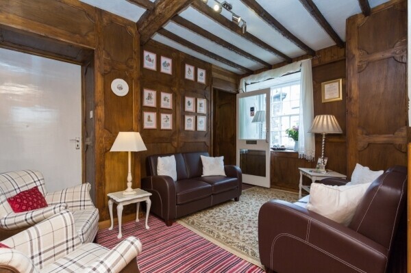 Leasehold Guest House in the centre of Bowness with 11 Letting Rooms and Private Owners Accomodation Photo 3