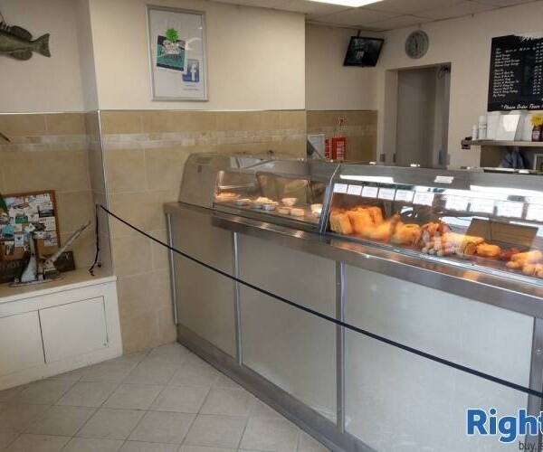 Traditional Fish & Chips Shop With 2 Bed Flat Photo 3