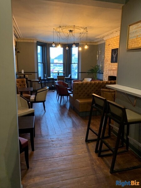 TRULY STUNNING – FOUR STOREY RESTAURANT/WINE BAR & COCKTAIL LOUNGES Photo 3