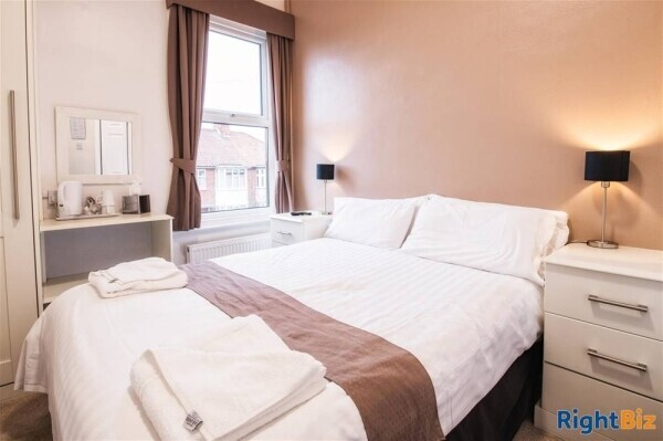 Hotels For Sale in York Photo 3