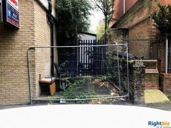 MOT & Car Servicing Centre in Hackney, North - East London