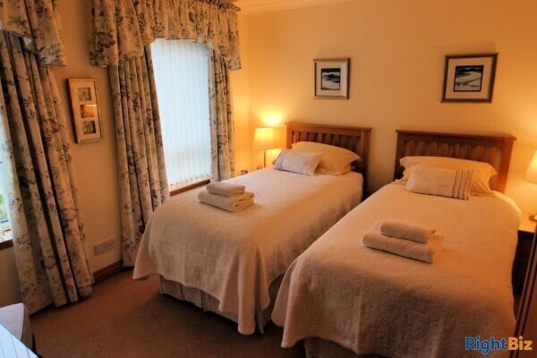 Popular Greencourt Guest House in the Busy Tourist town of Oban For Sale Photo 3