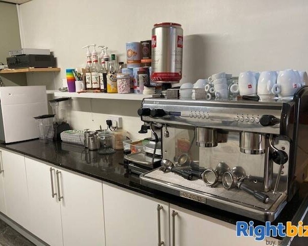 Delightful and Cosy Café in Northamptonshire Photo 3