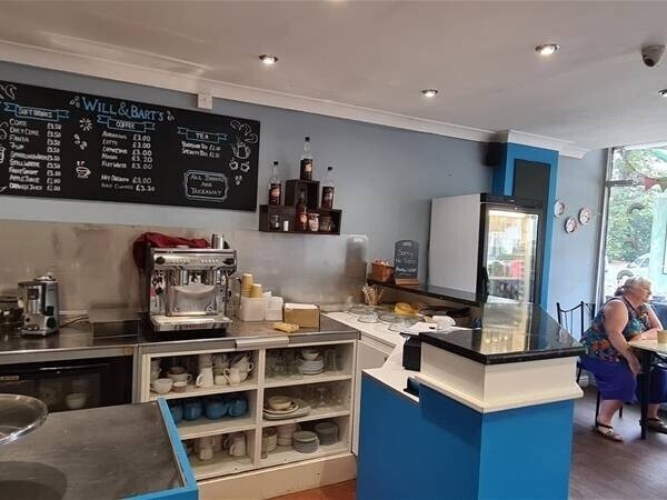 Popular Café in Highly Desirable Area Photo 4