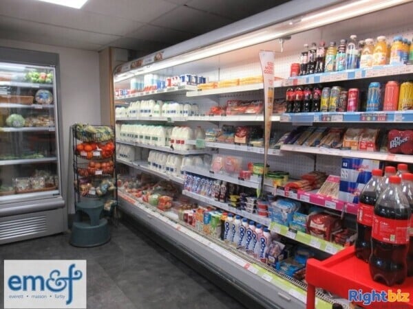 LEASEHOLD CONVENIENCE STORE - THORNTON CLEVELEYS Photo 3