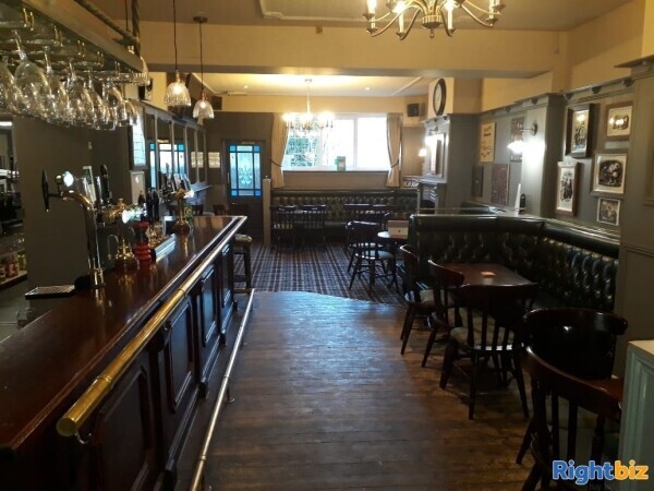 DURHAM - CLOSED 4 BEDROOM PUB Photo 3