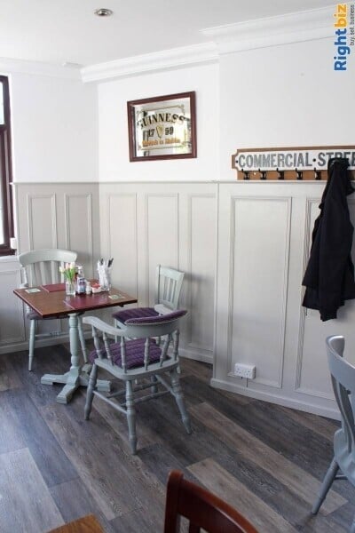 SOUTH WALES - RECENTLY REFURBISHED VILLAGE CENTRE CAFE & BAR Photo 3
