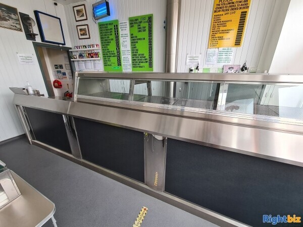 Profitable Cornish Coastal Town Fish & Chip Takeaway With 2 Bedroom Accommodation Photo 3