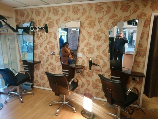 STYLISH HAIR STUDIO IN ASHFORD TOWN CENTRE STYLISH HAIR STUDIO IN ASHFORD TOWN CENTRE