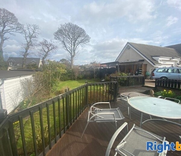 20 Year Established Cattery and Stunning Extensive Family Home Photo 3